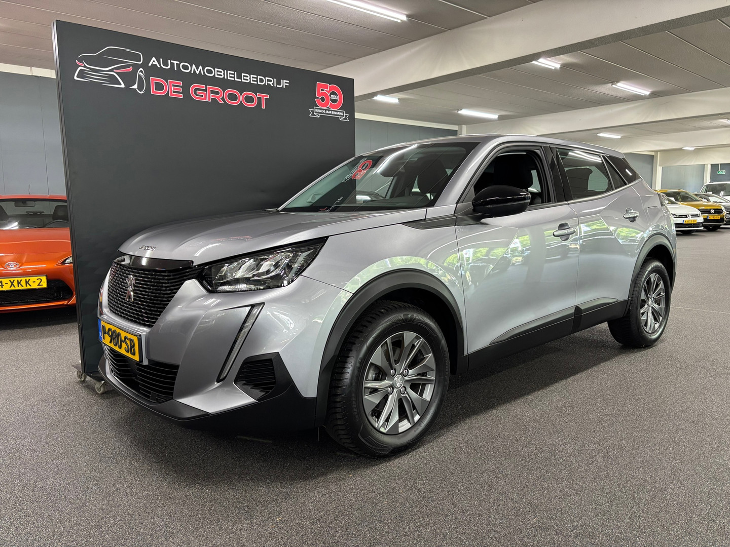 Peugeot Peugeot
