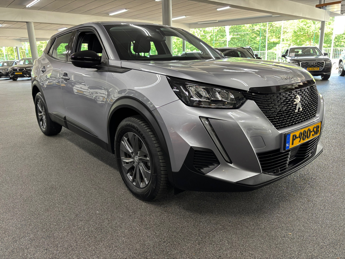 Peugeot Peugeot