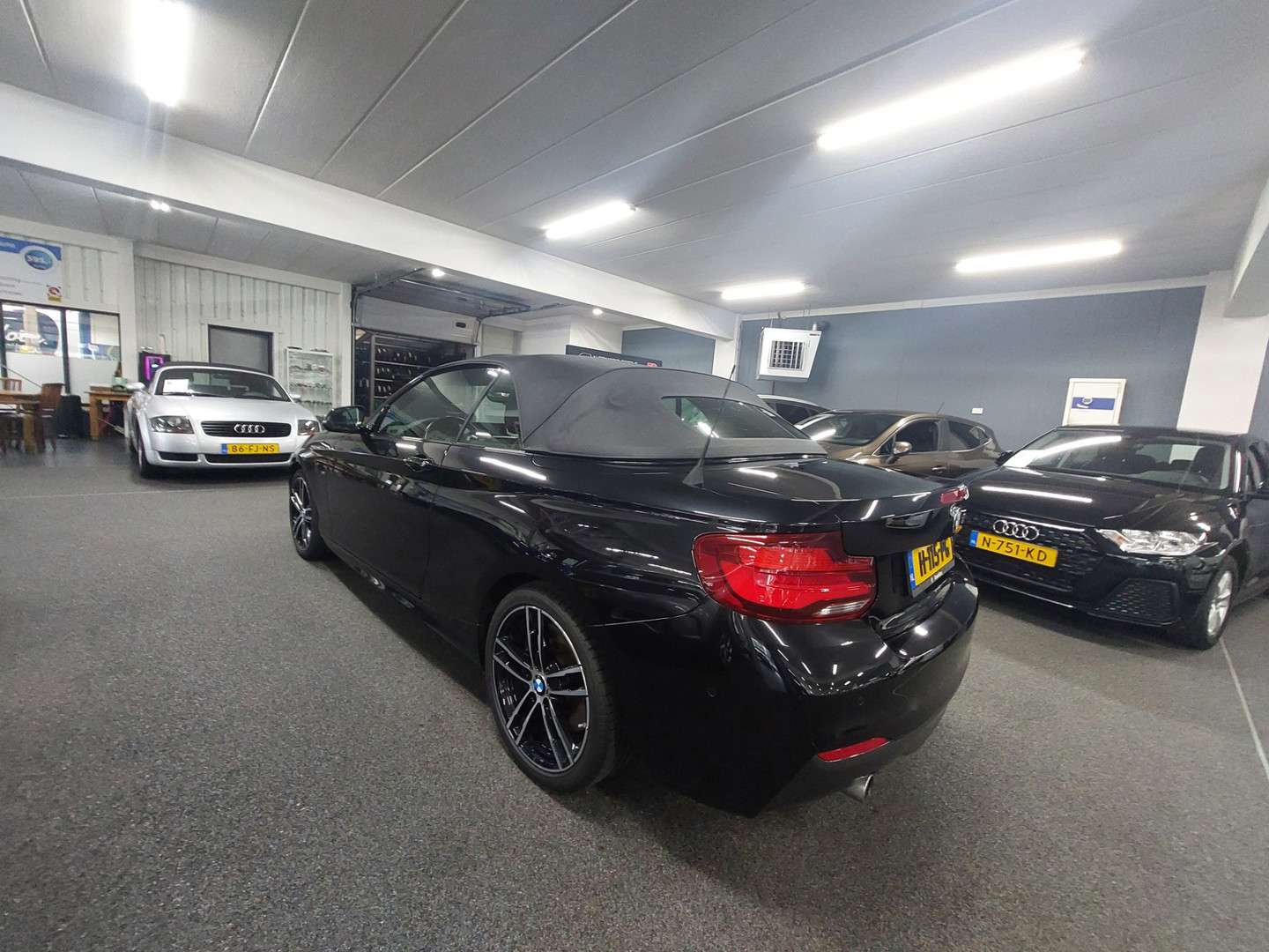 BMW BMW