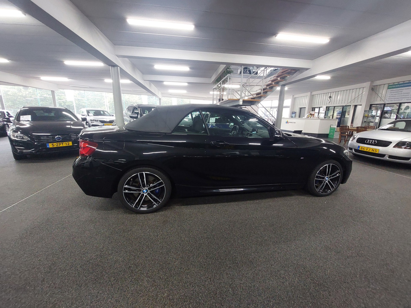 BMW BMW