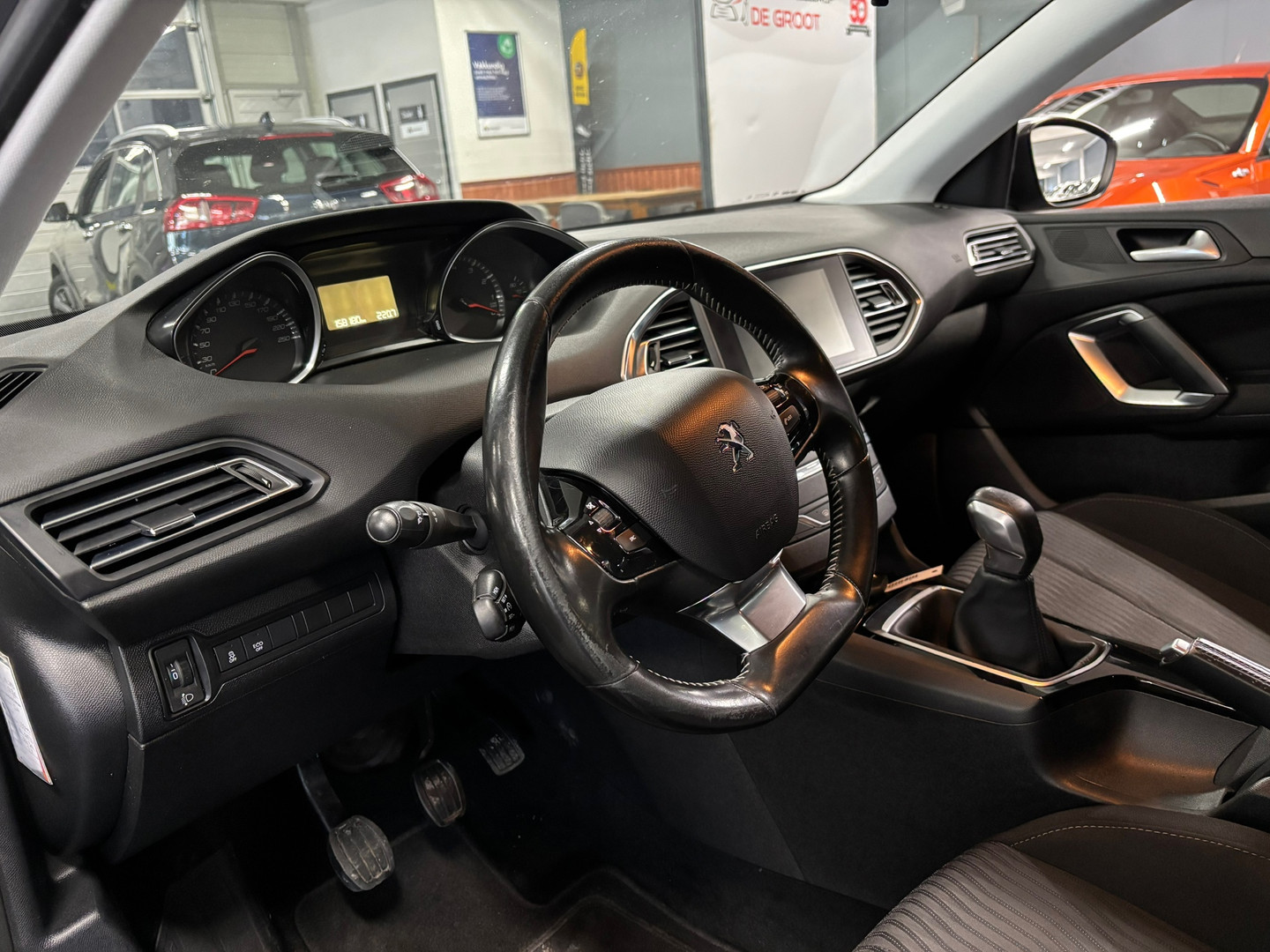 Peugeot Peugeot