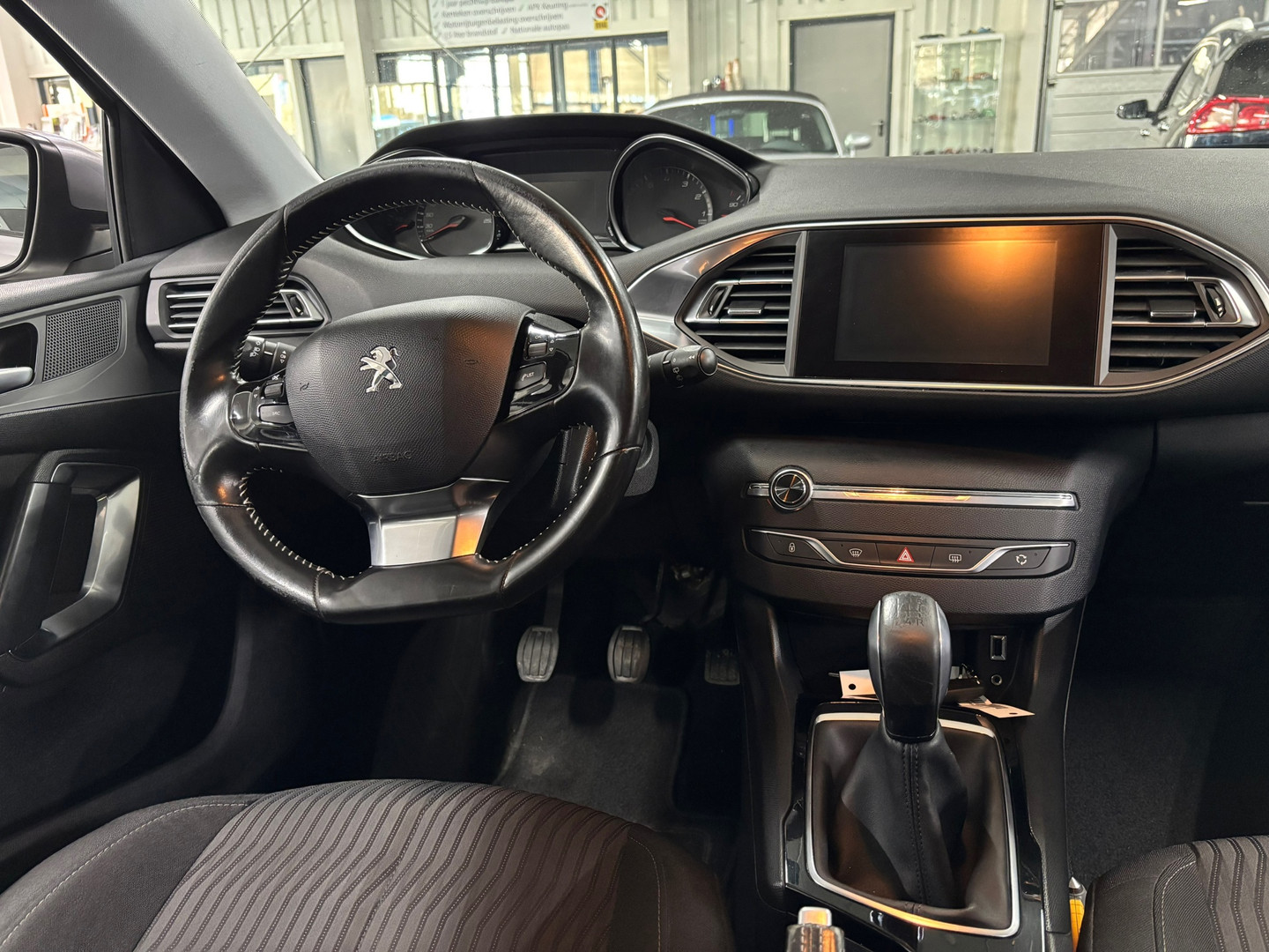 Peugeot Peugeot