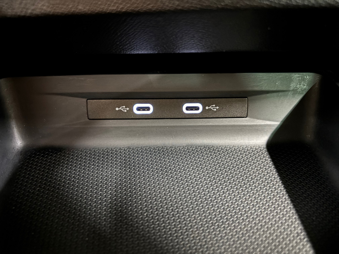 SEAT SEAT