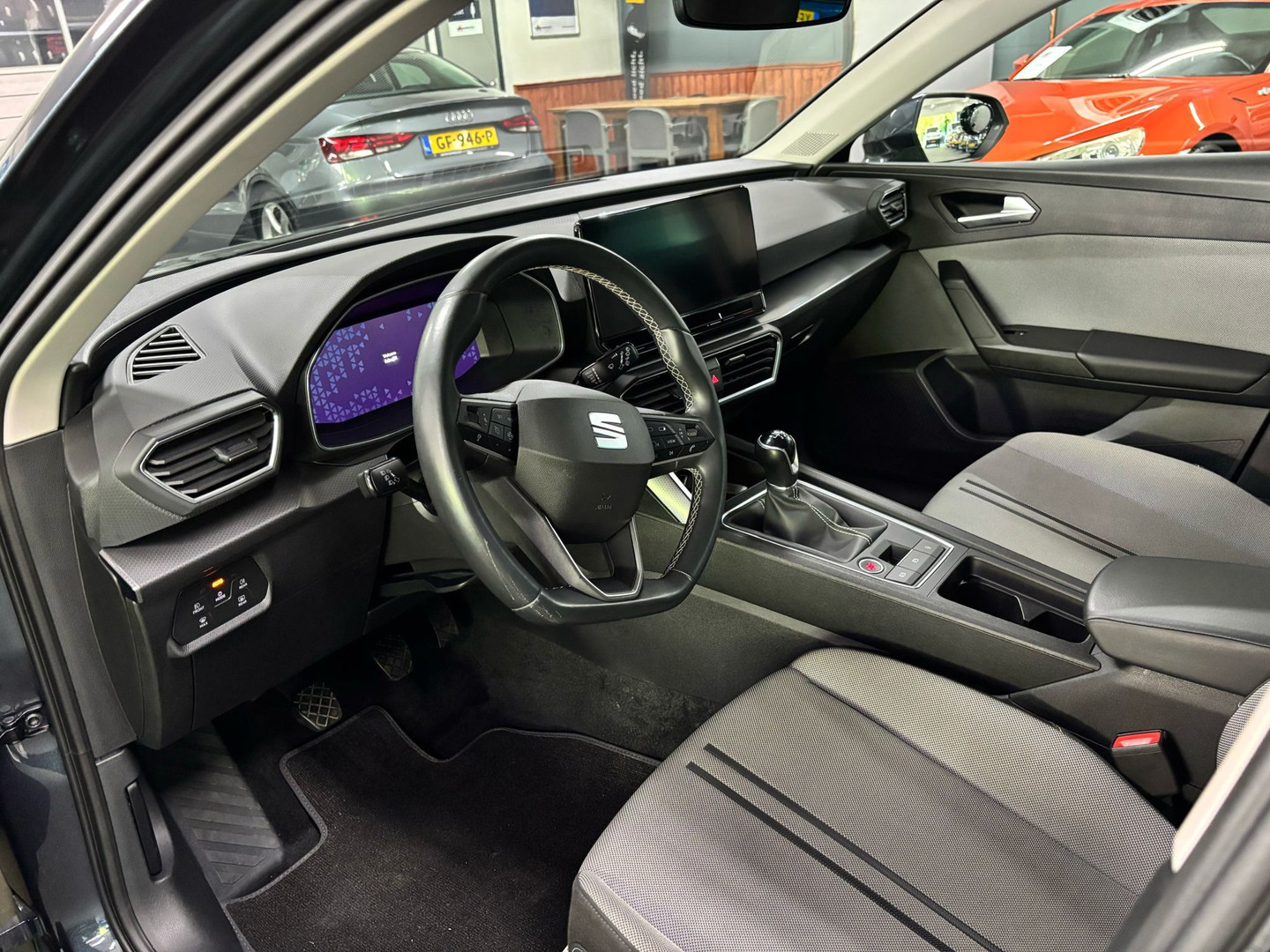 SEAT SEAT