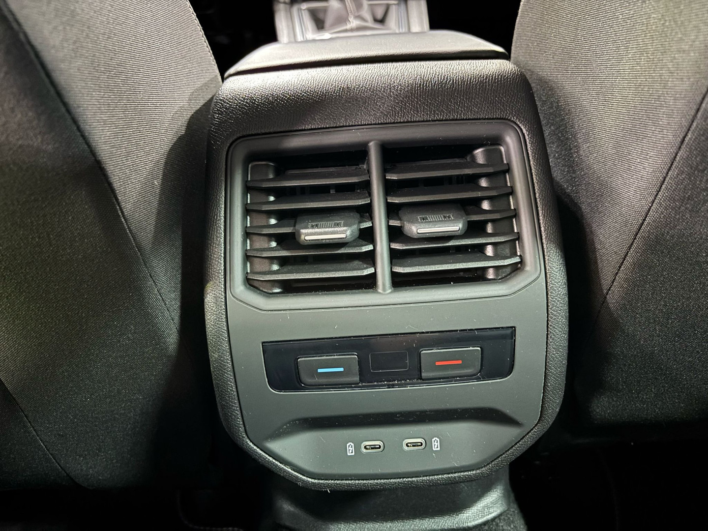 SEAT SEAT