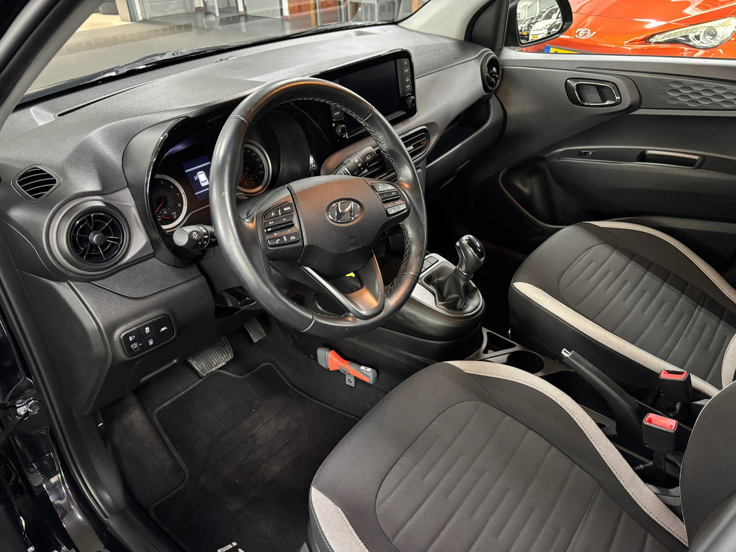 Hyundai Hyundai