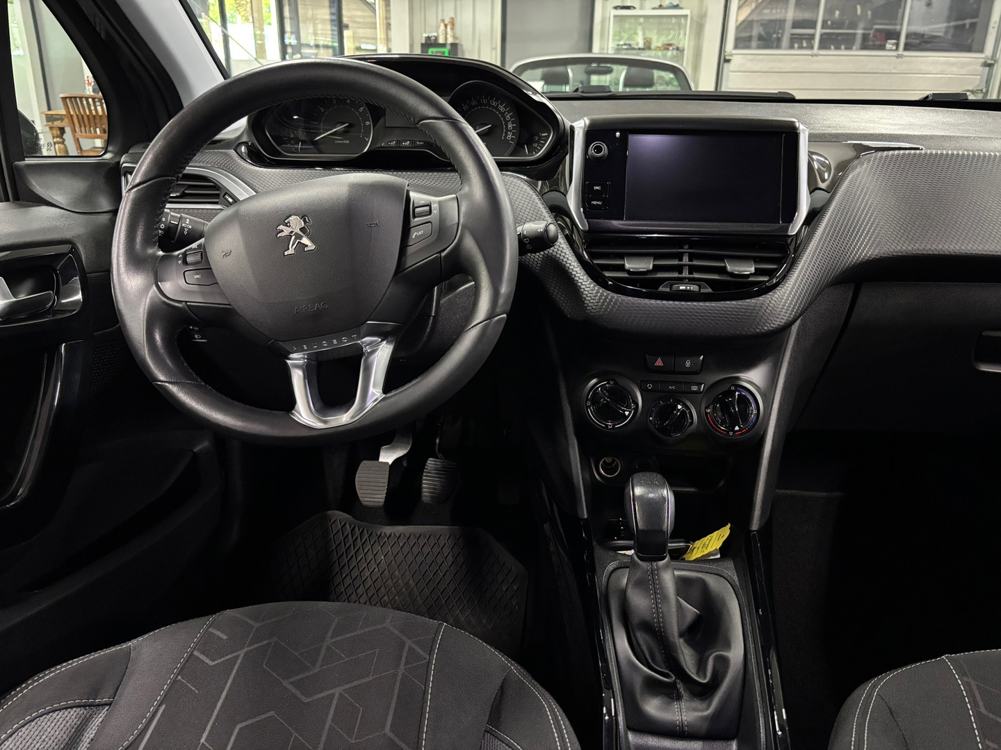 Peugeot Peugeot