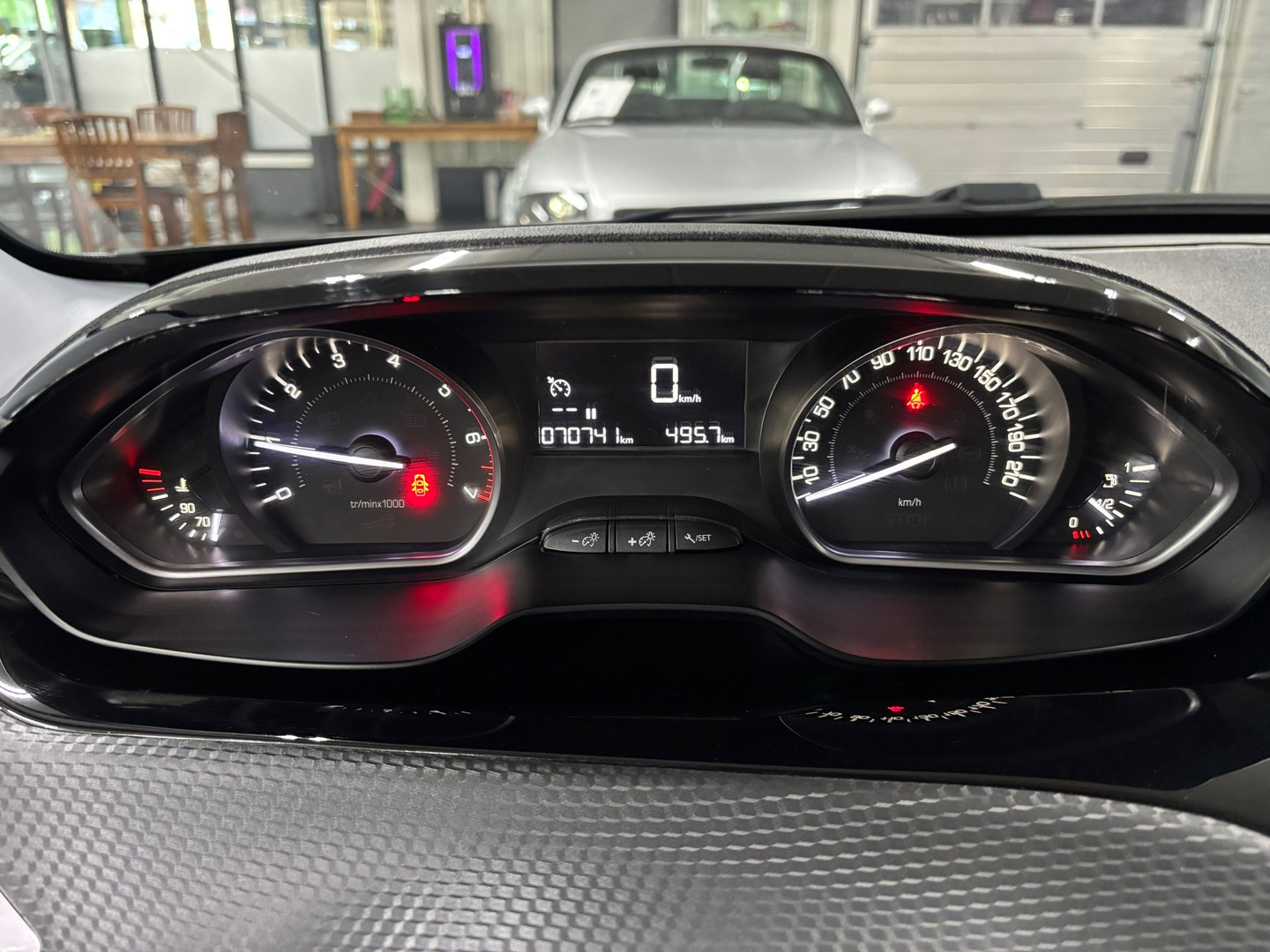 Peugeot Peugeot