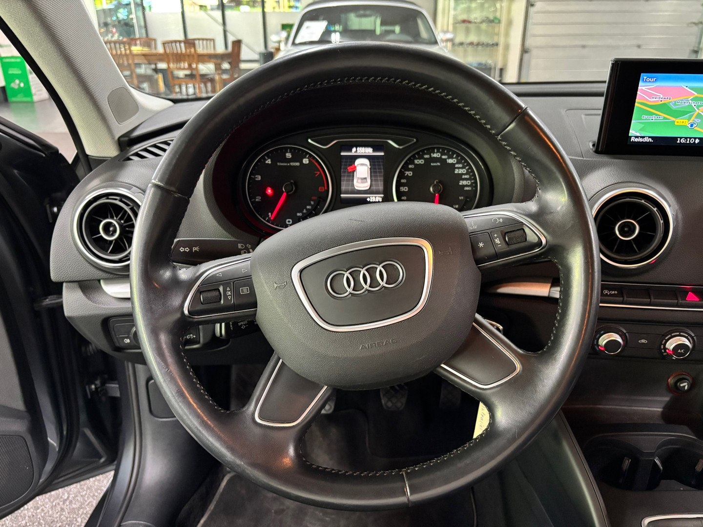 Audi