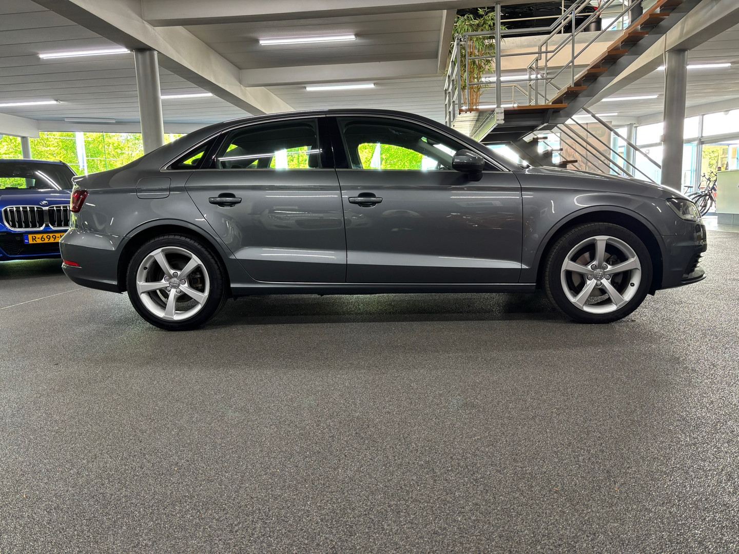 Audi