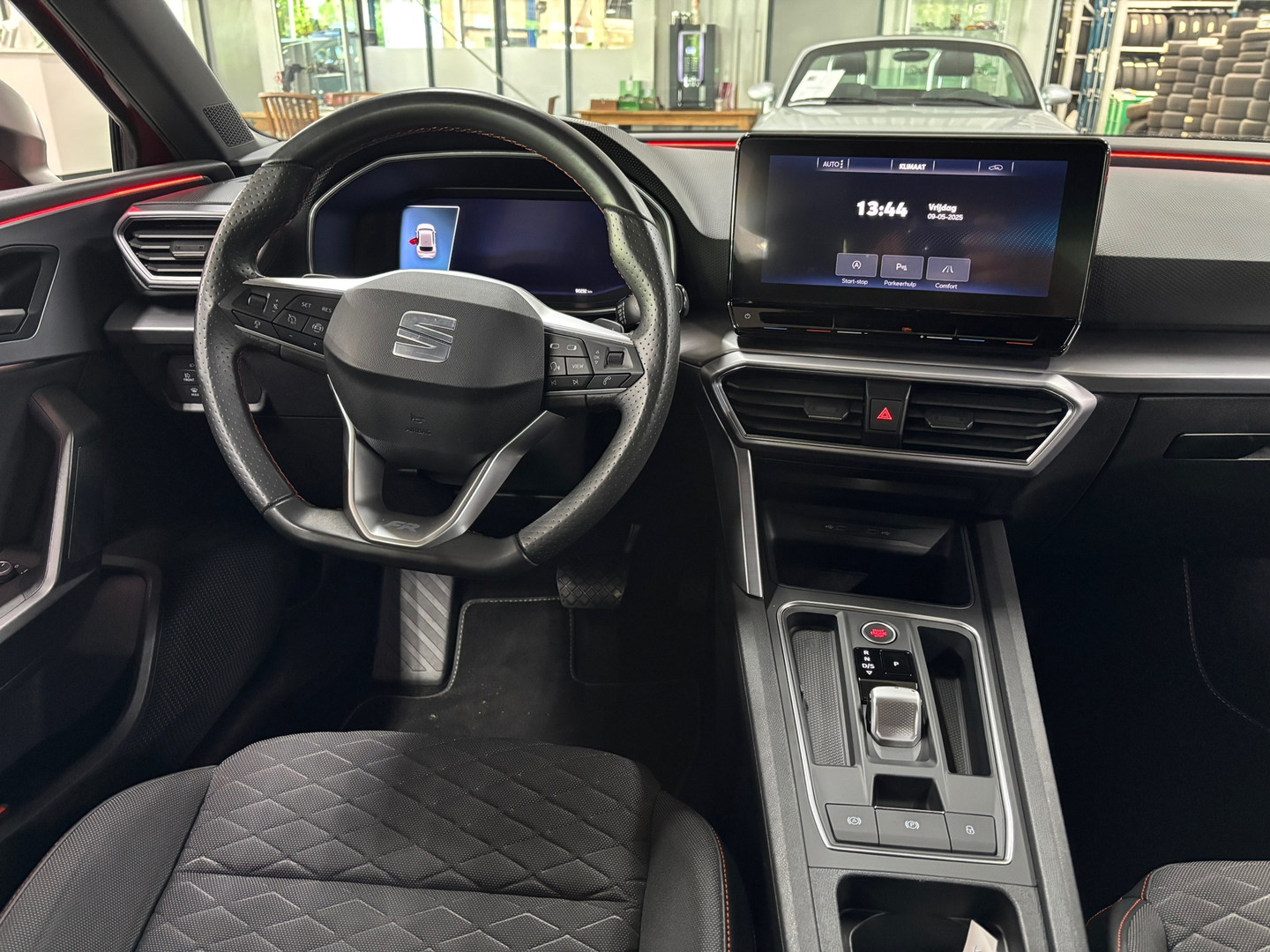 SEAT SEAT