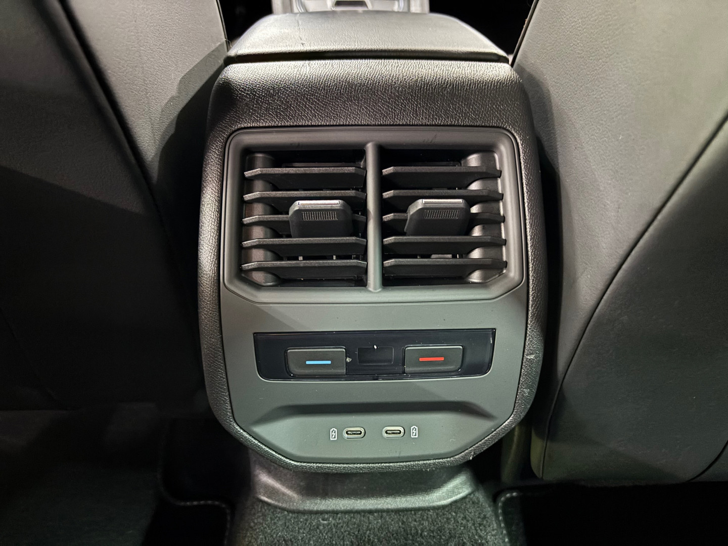 SEAT SEAT