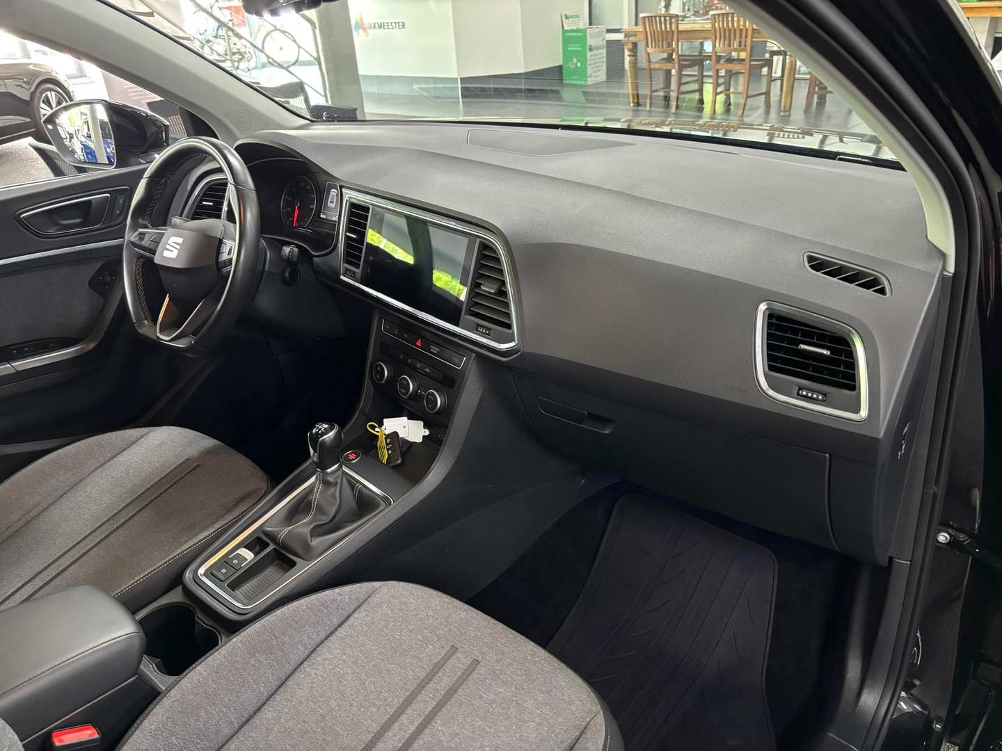 SEAT SEAT