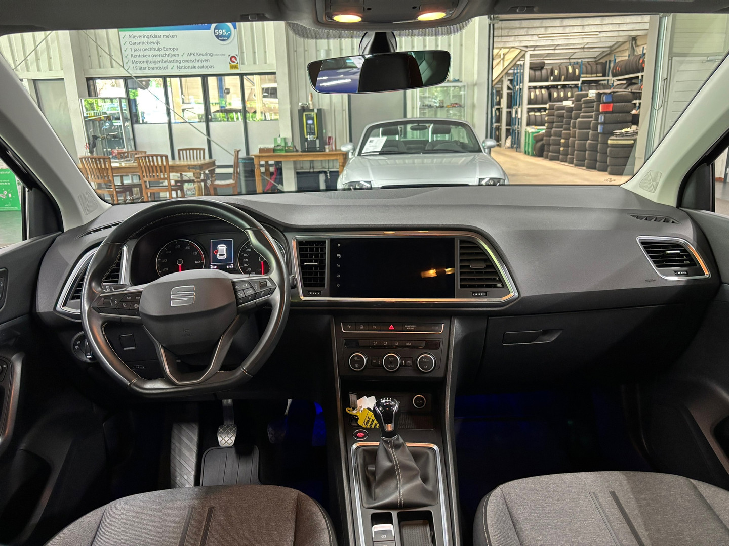 SEAT SEAT
