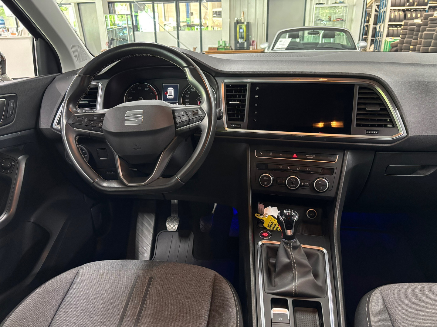SEAT SEAT