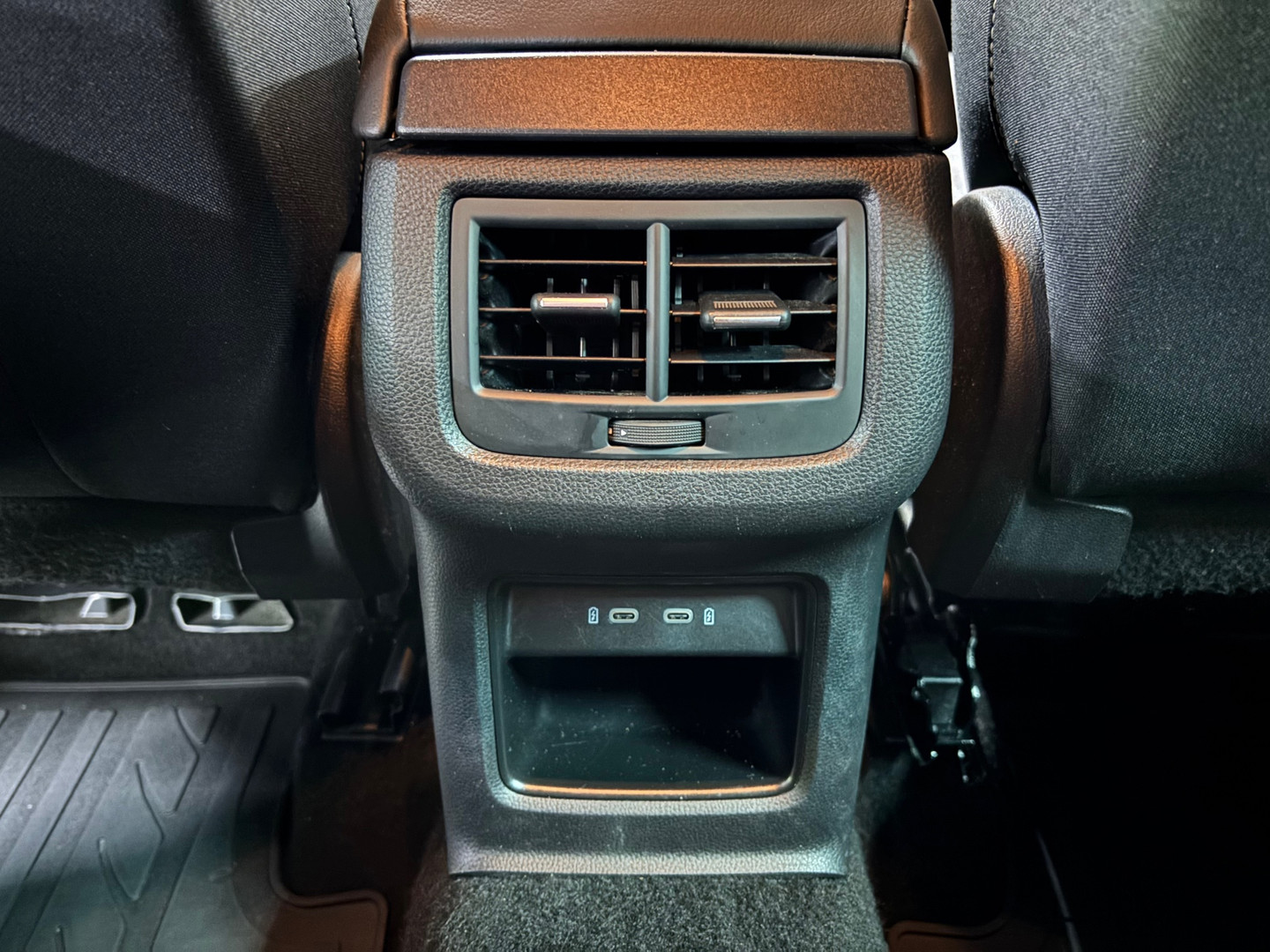 SEAT SEAT
