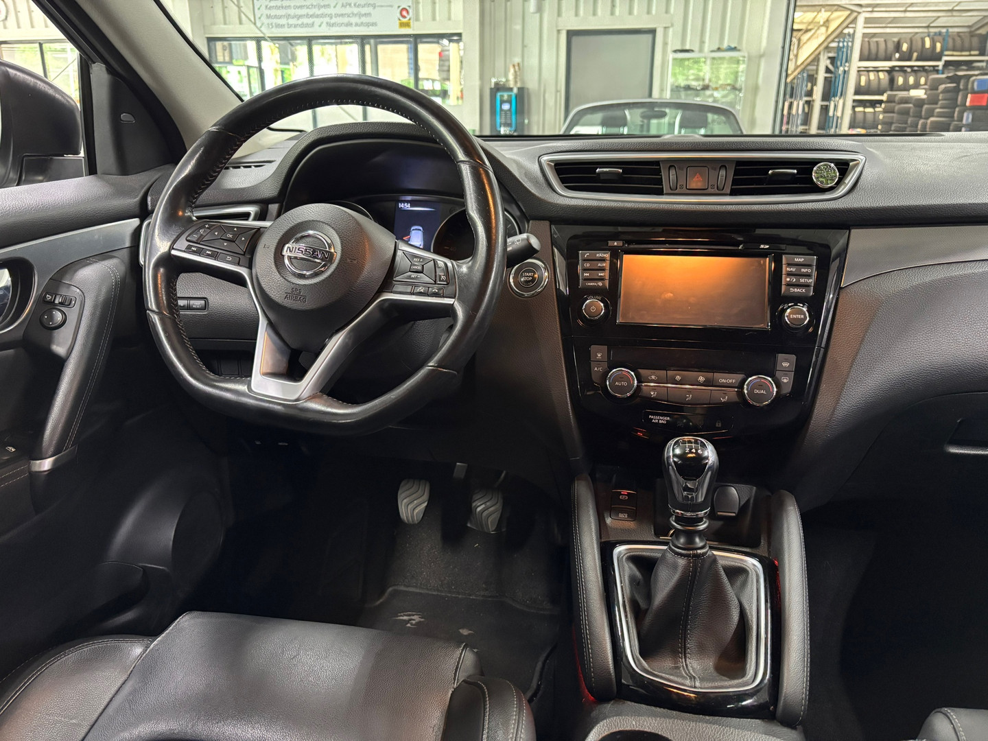 Nissan Nissan