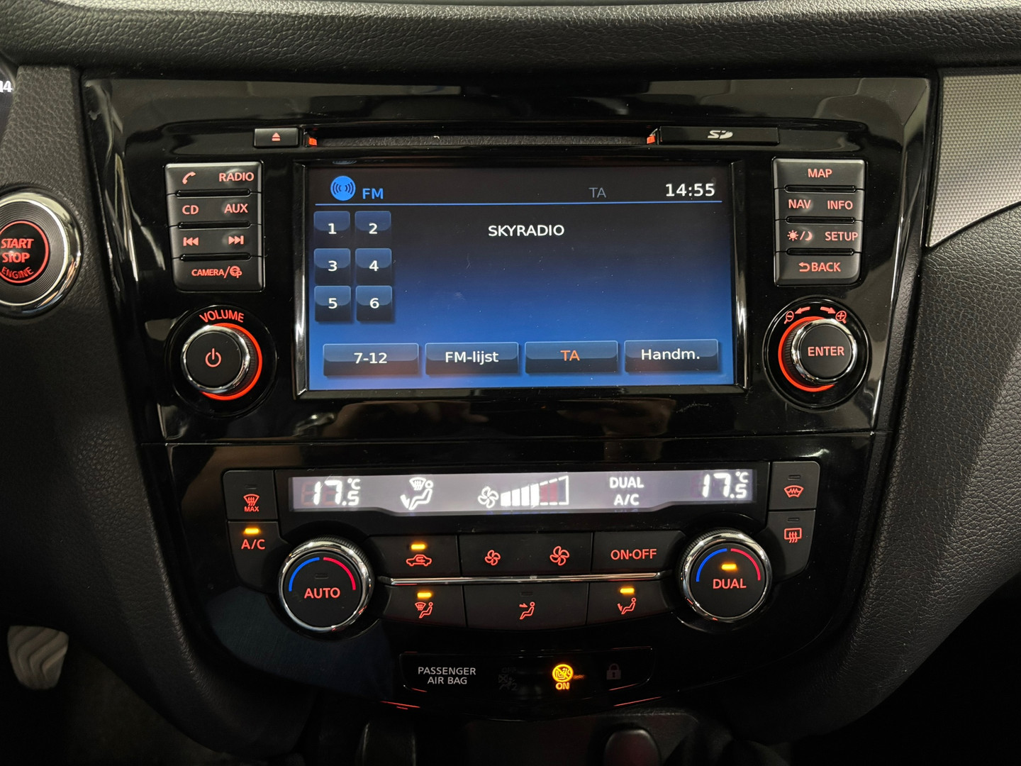 Nissan Nissan
