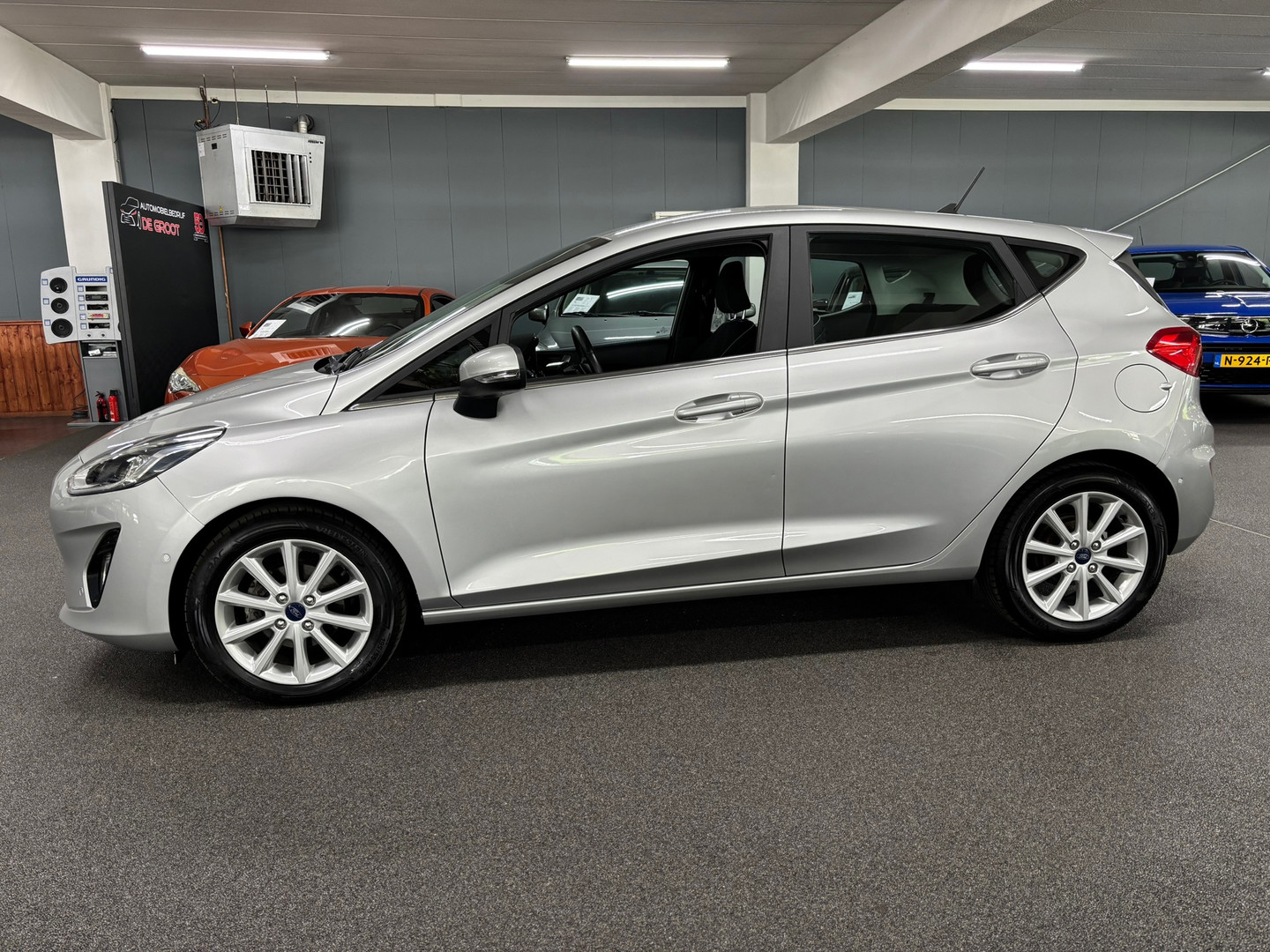 Ford Ford