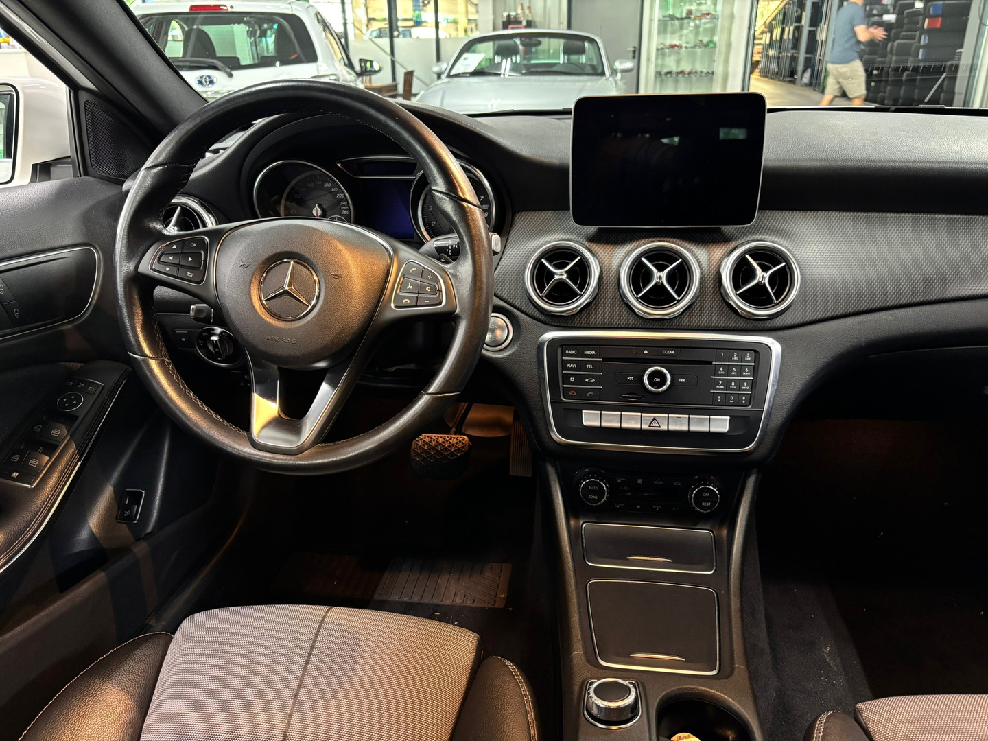 Mercedes-Benz