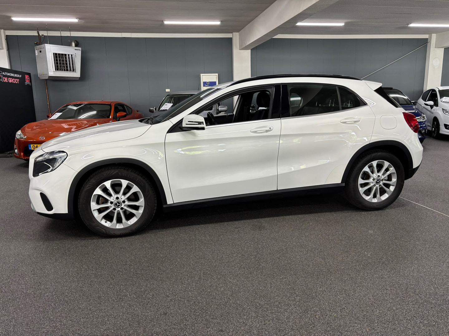 Mercedes-Benz