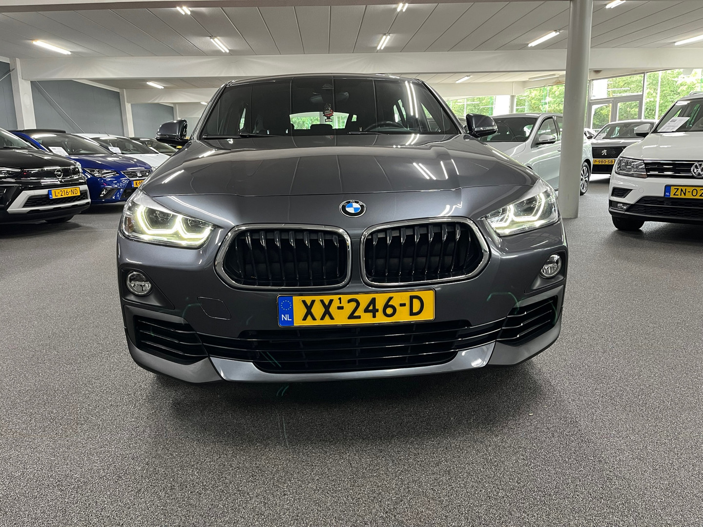 BMW