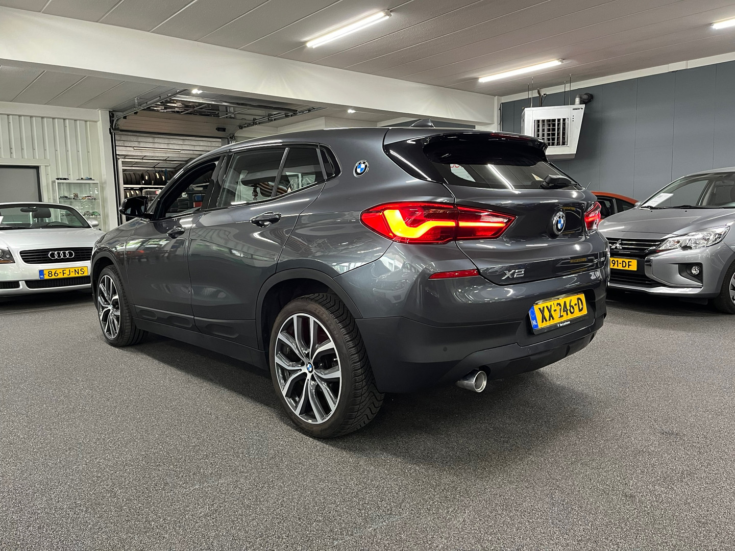 BMW