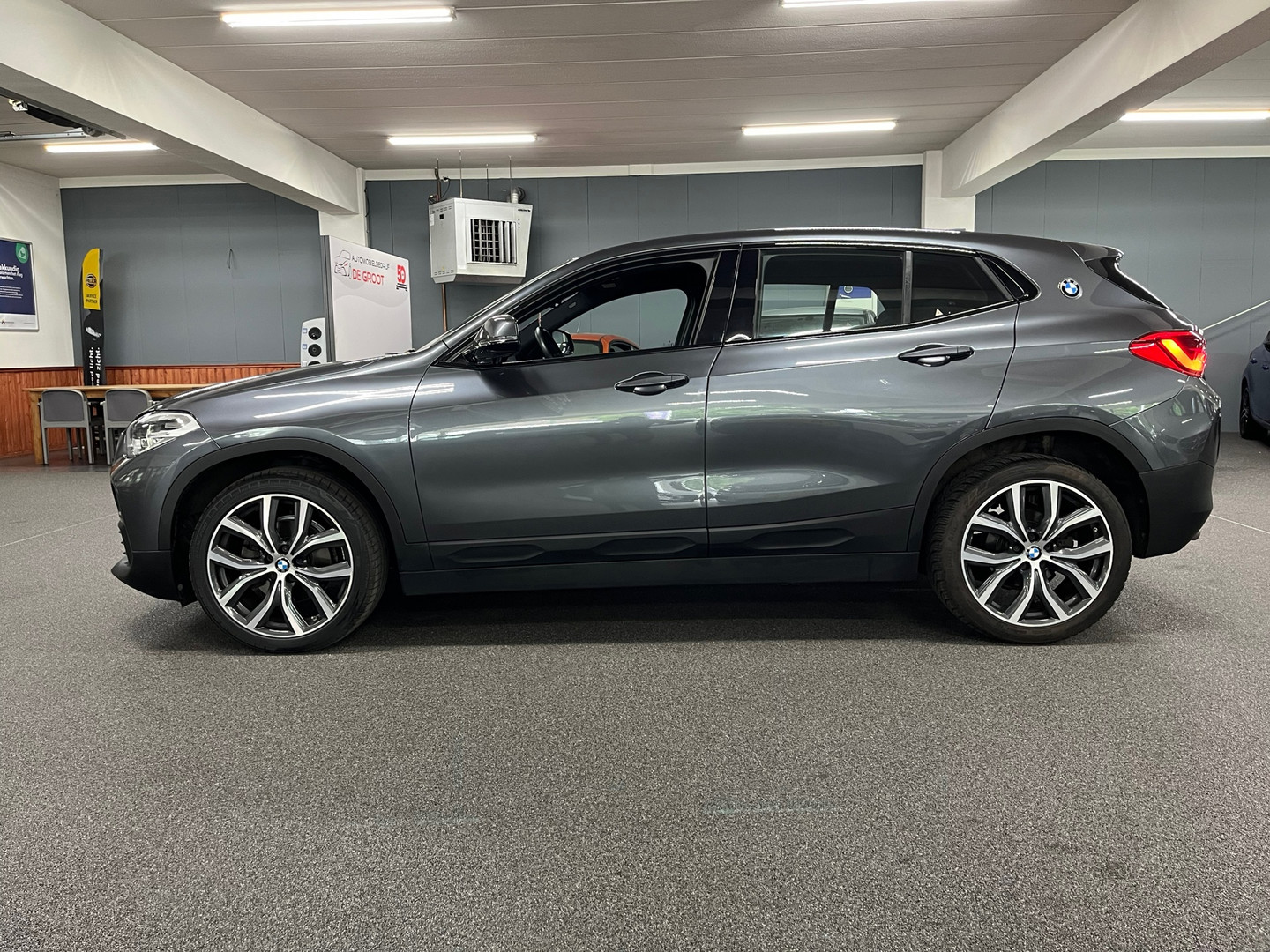 BMW
