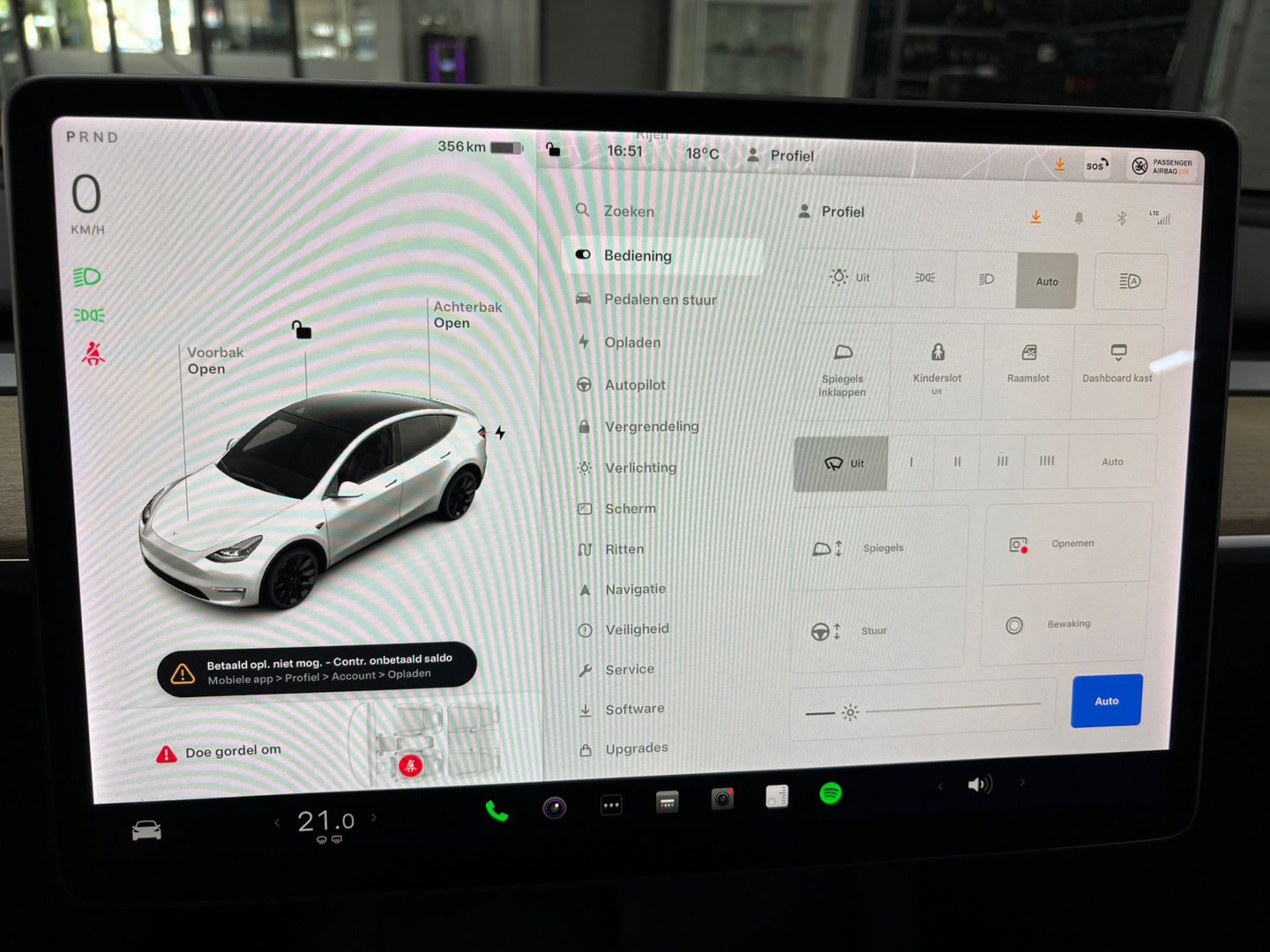 Tesla Tesla