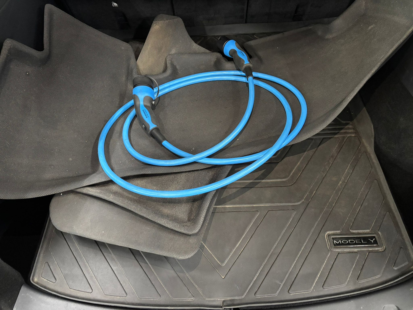 Tesla Tesla