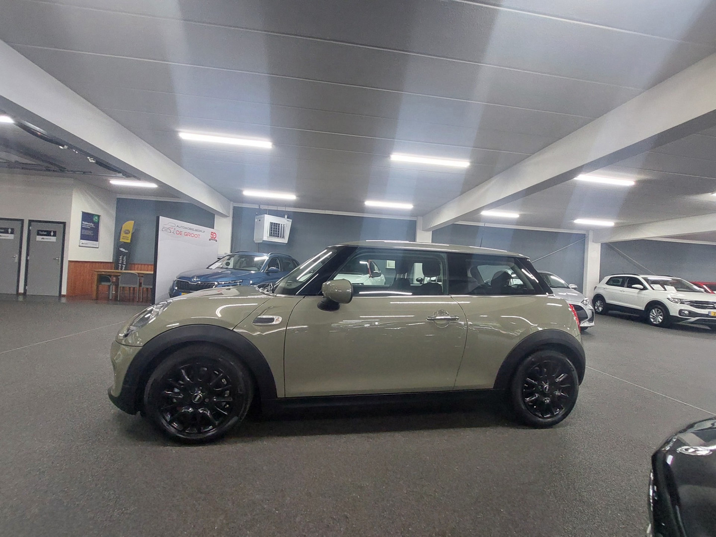 MINI