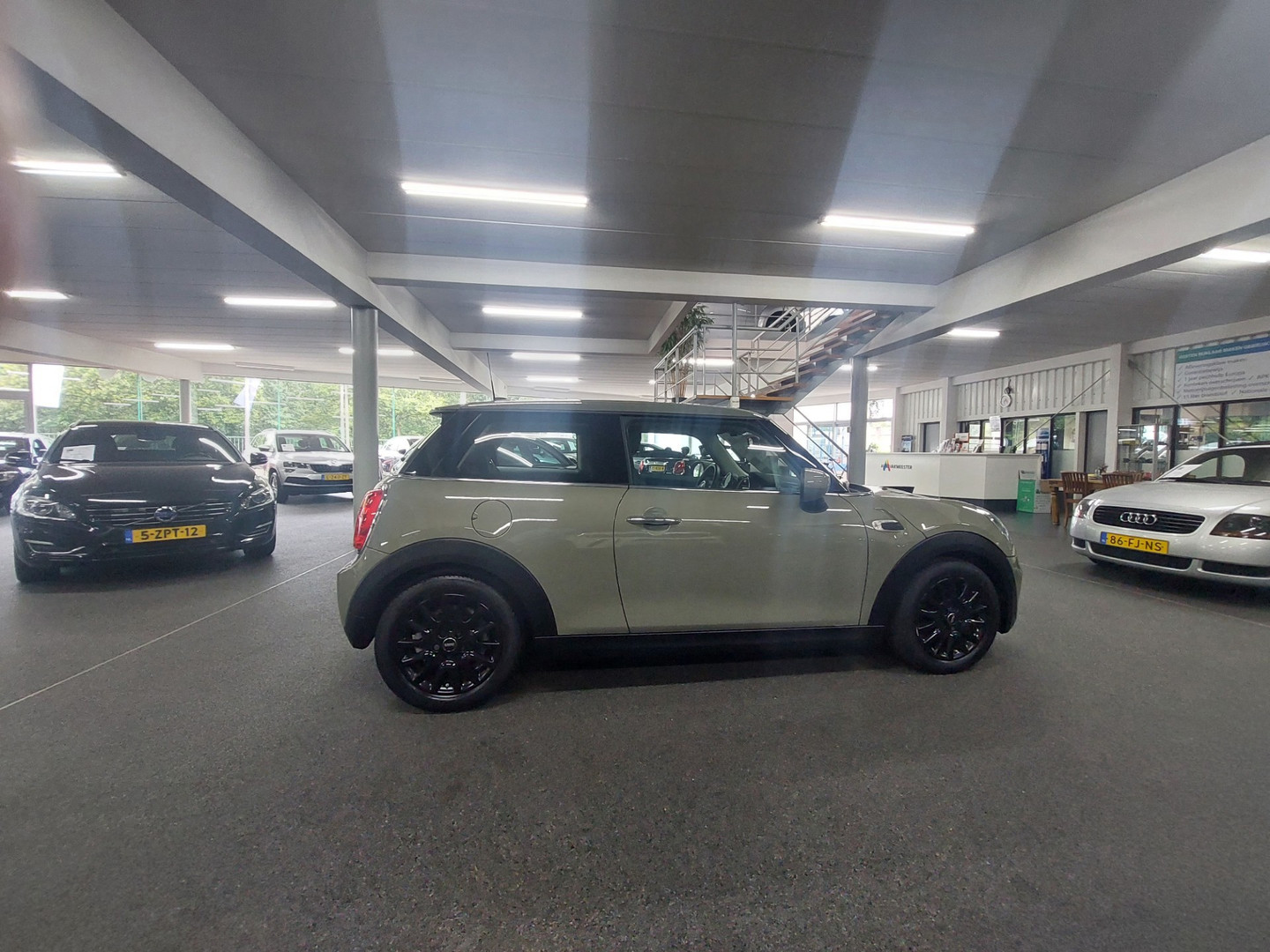 MINI