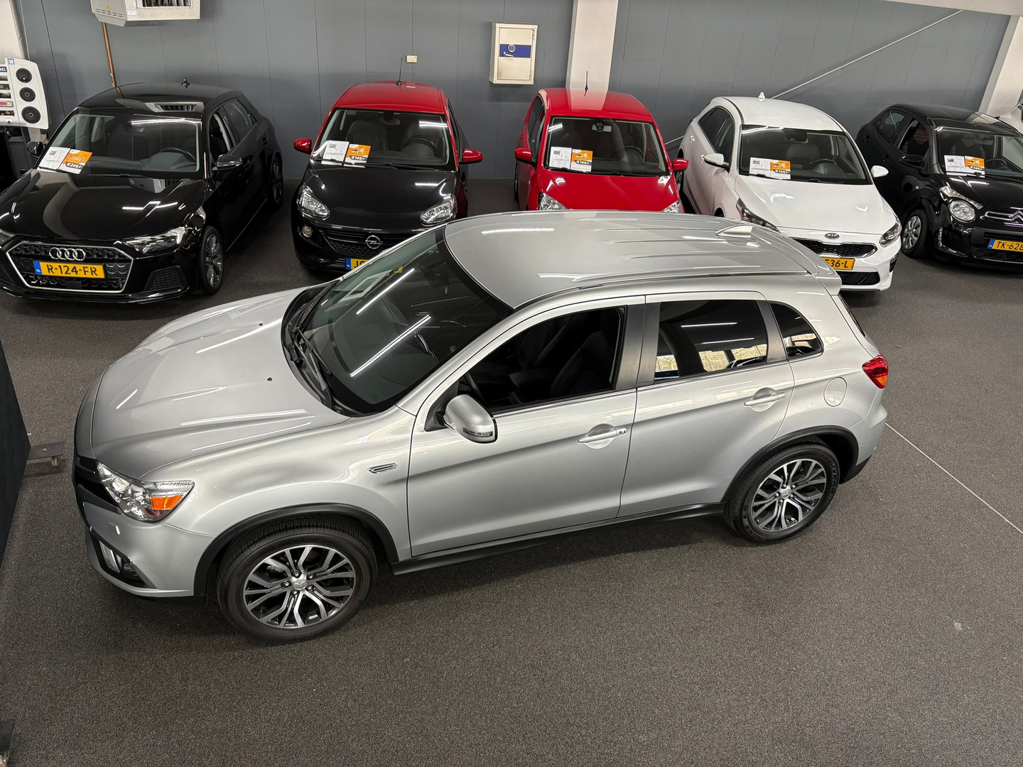 Mitsubishi Mitsubishi