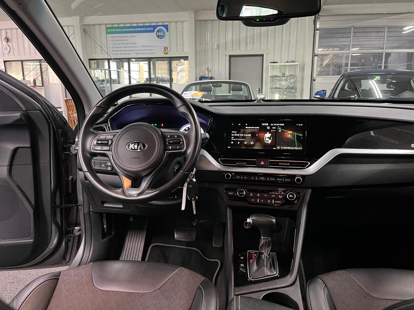 Kia