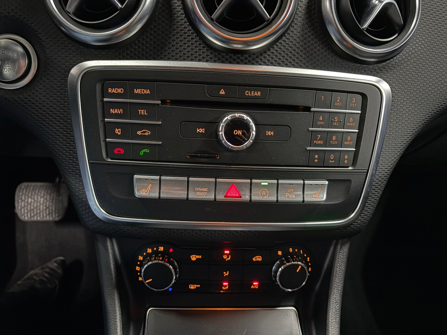 Mercedes-Benz Mercedes-Benz