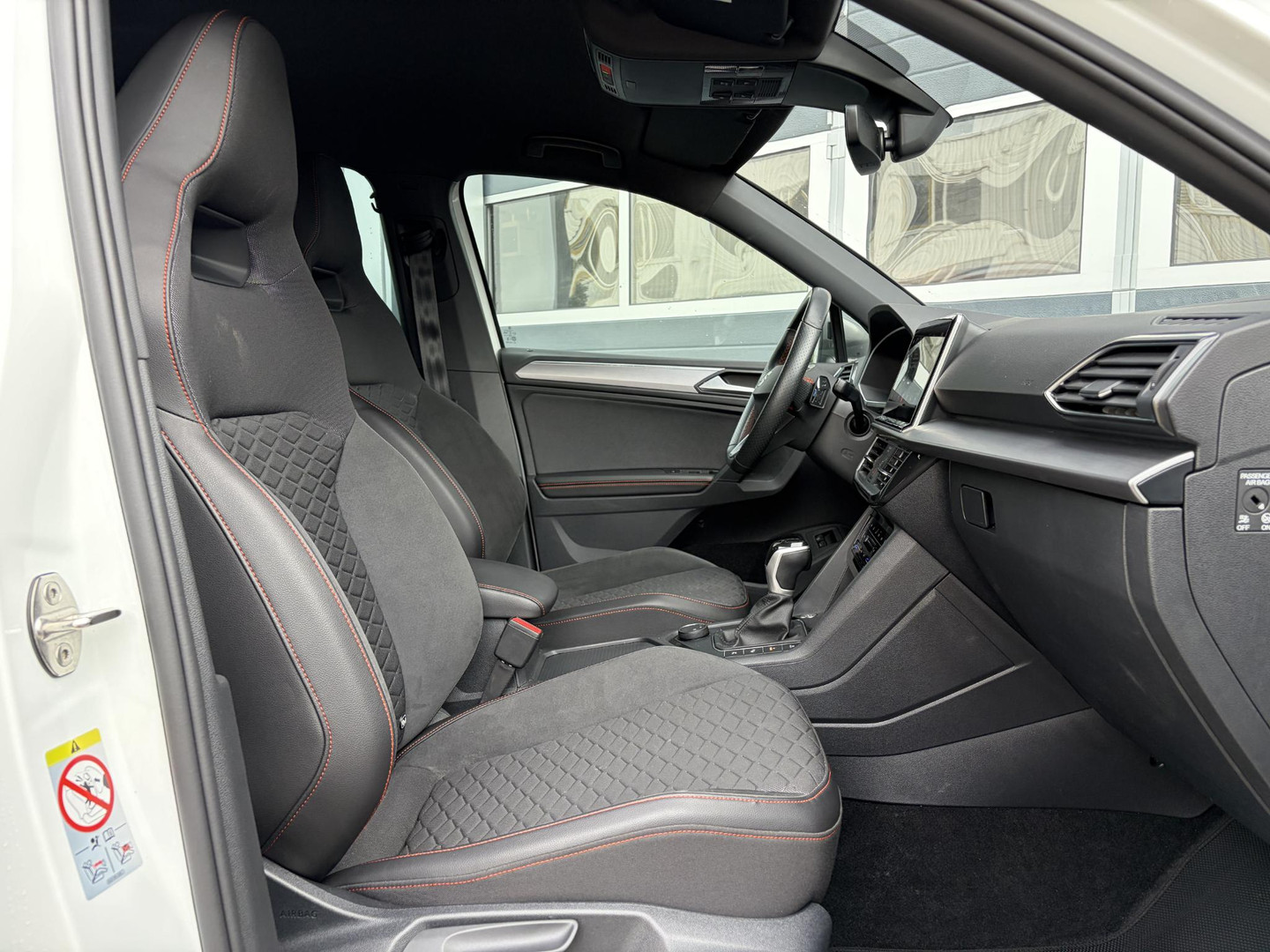 SEAT SEAT