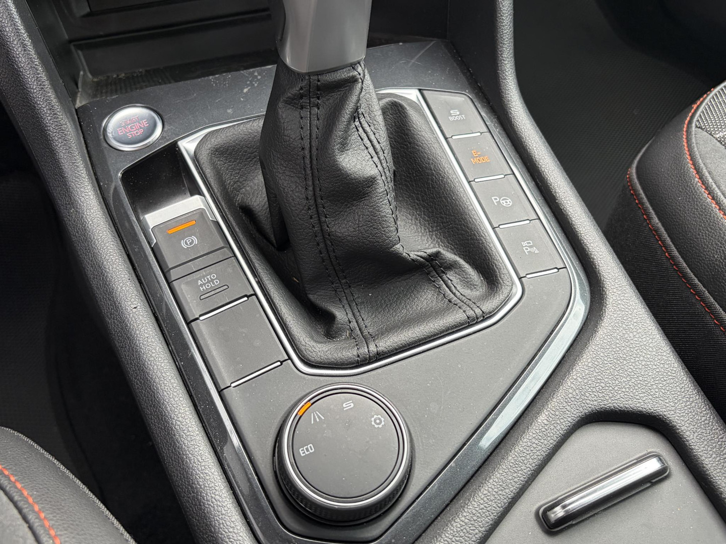 SEAT SEAT