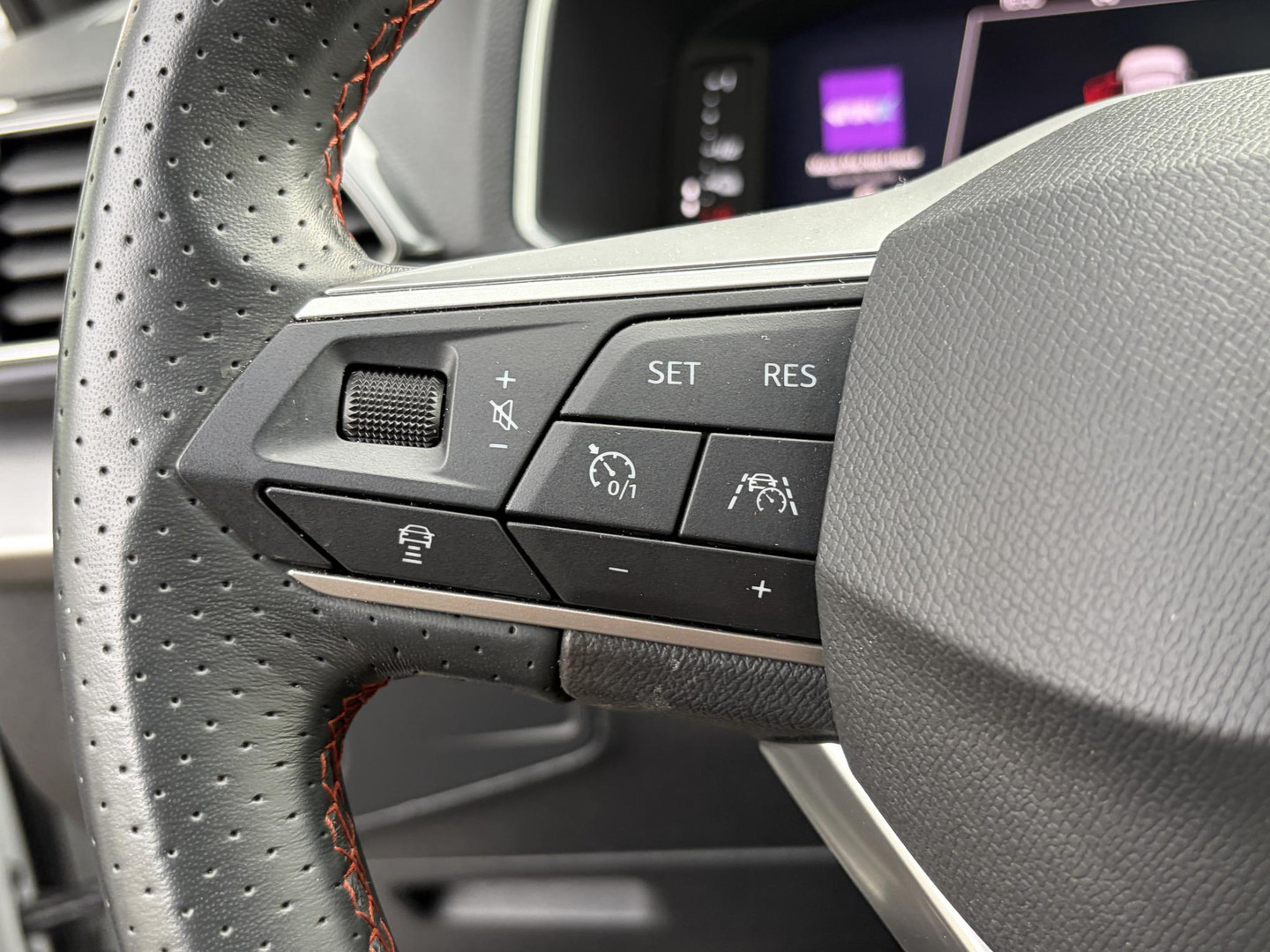 SEAT SEAT