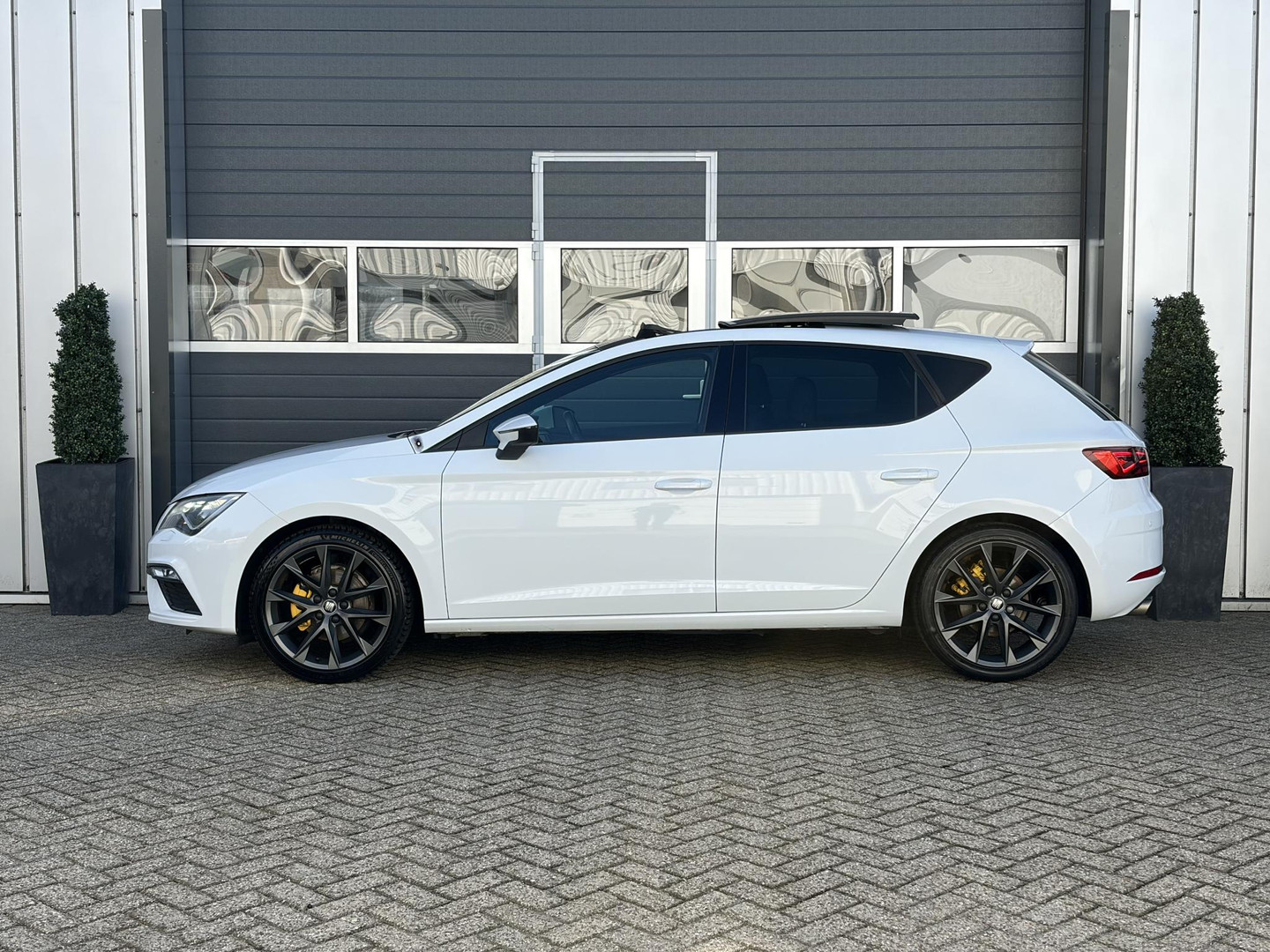 SEAT SEAT