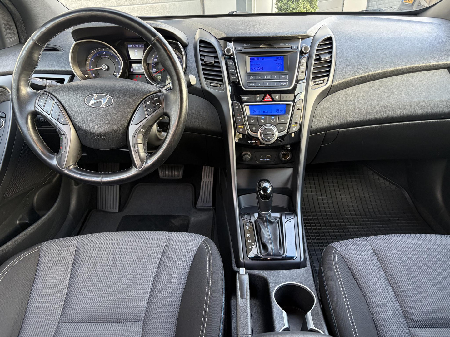 Hyundai Hyundai