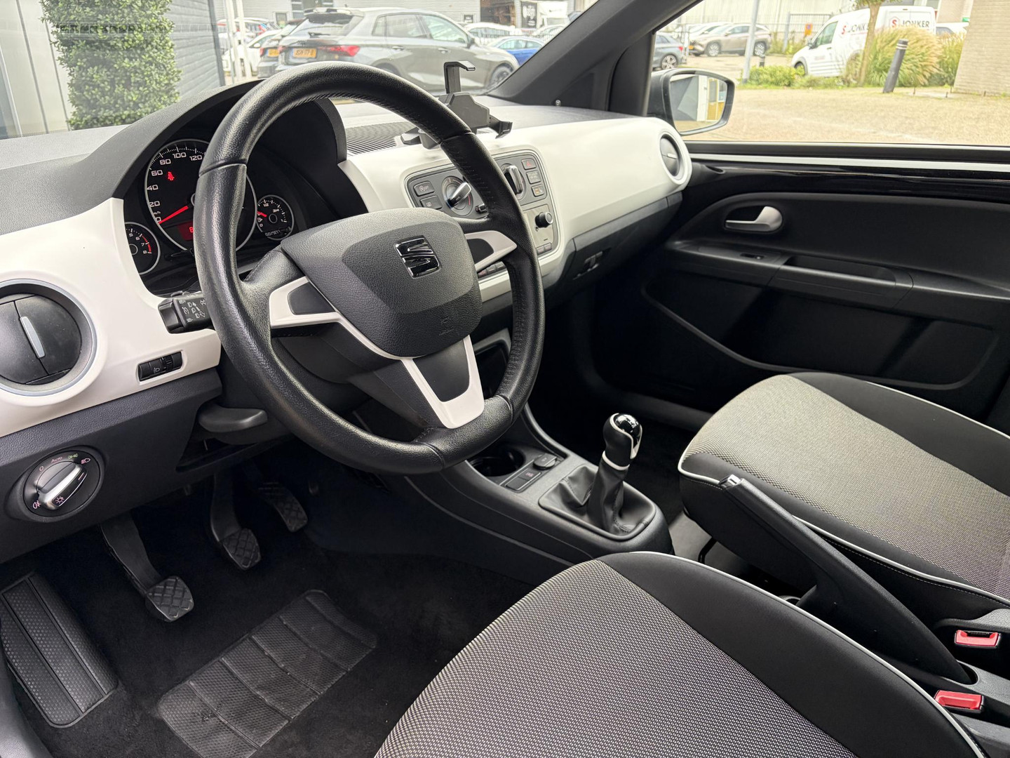 SEAT SEAT