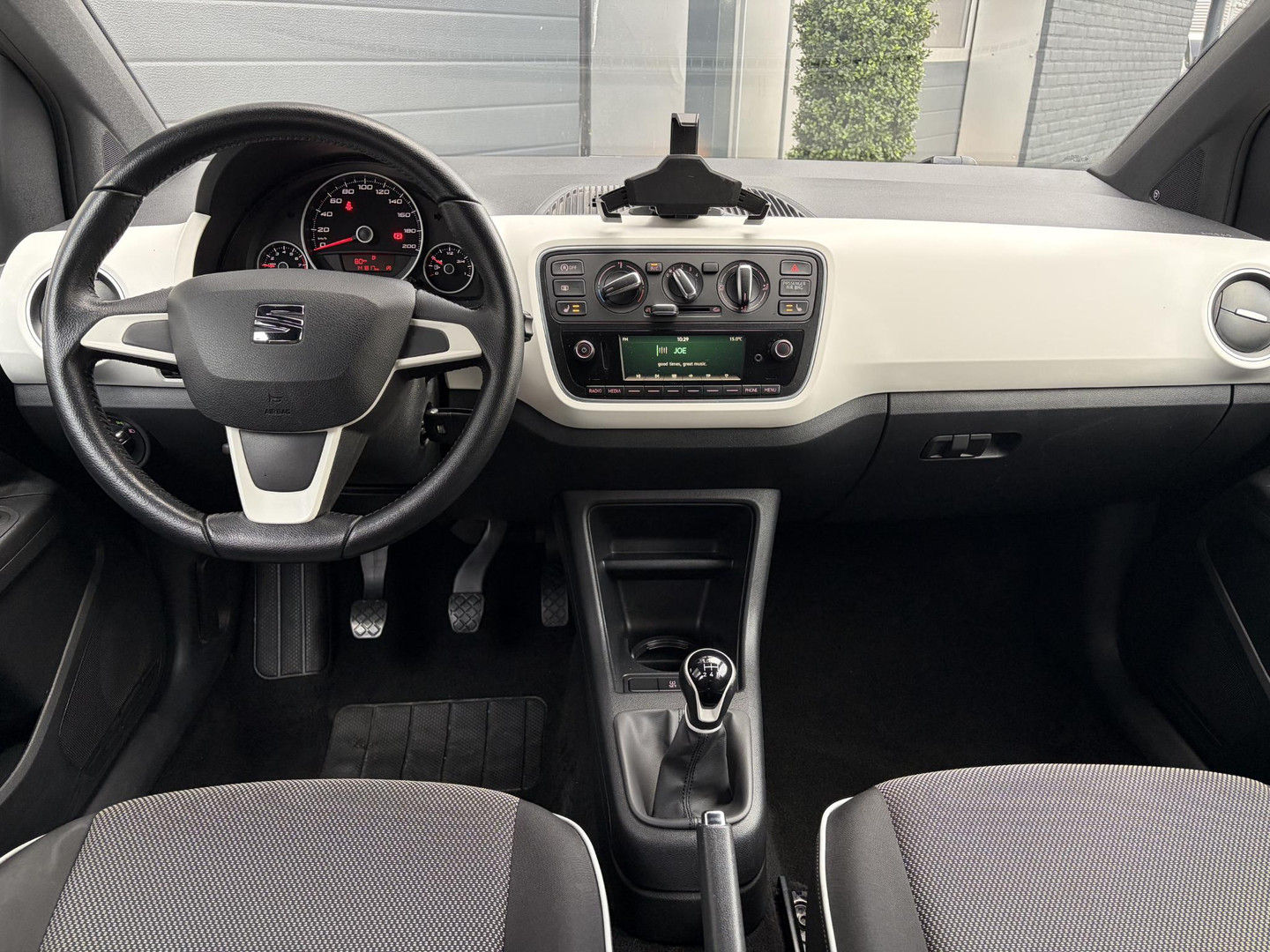 SEAT SEAT
