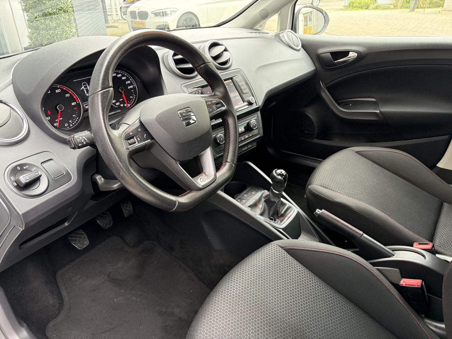 SEAT SEAT