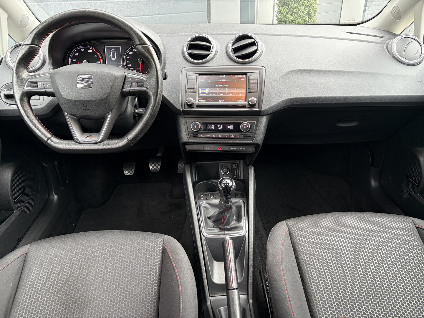 SEAT SEAT