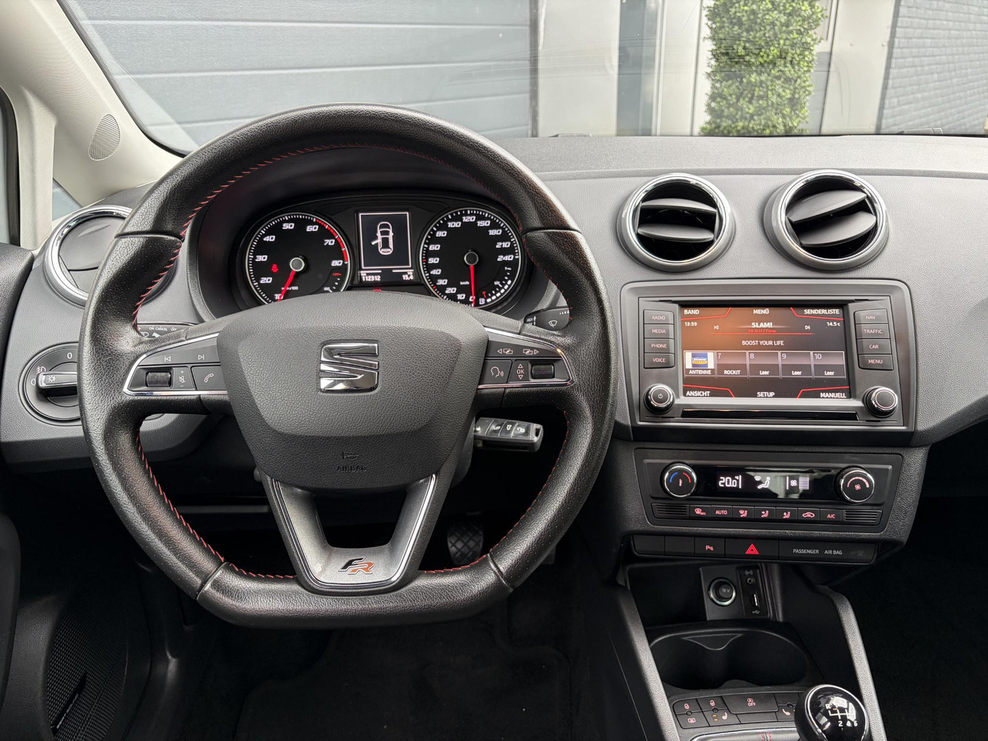 SEAT SEAT