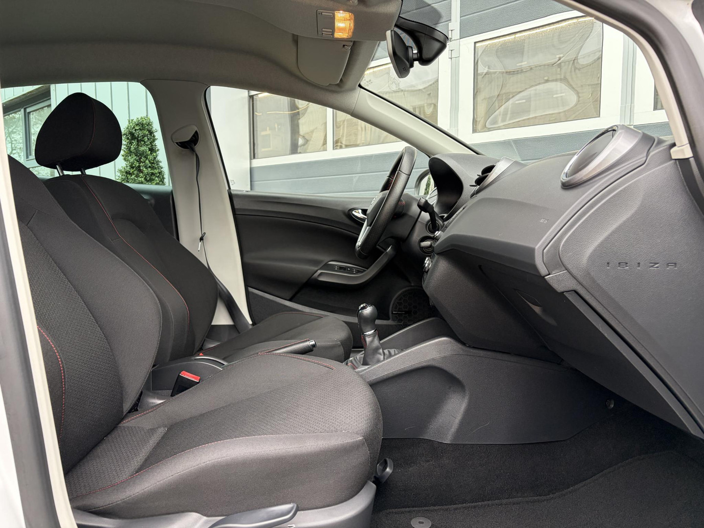 SEAT SEAT