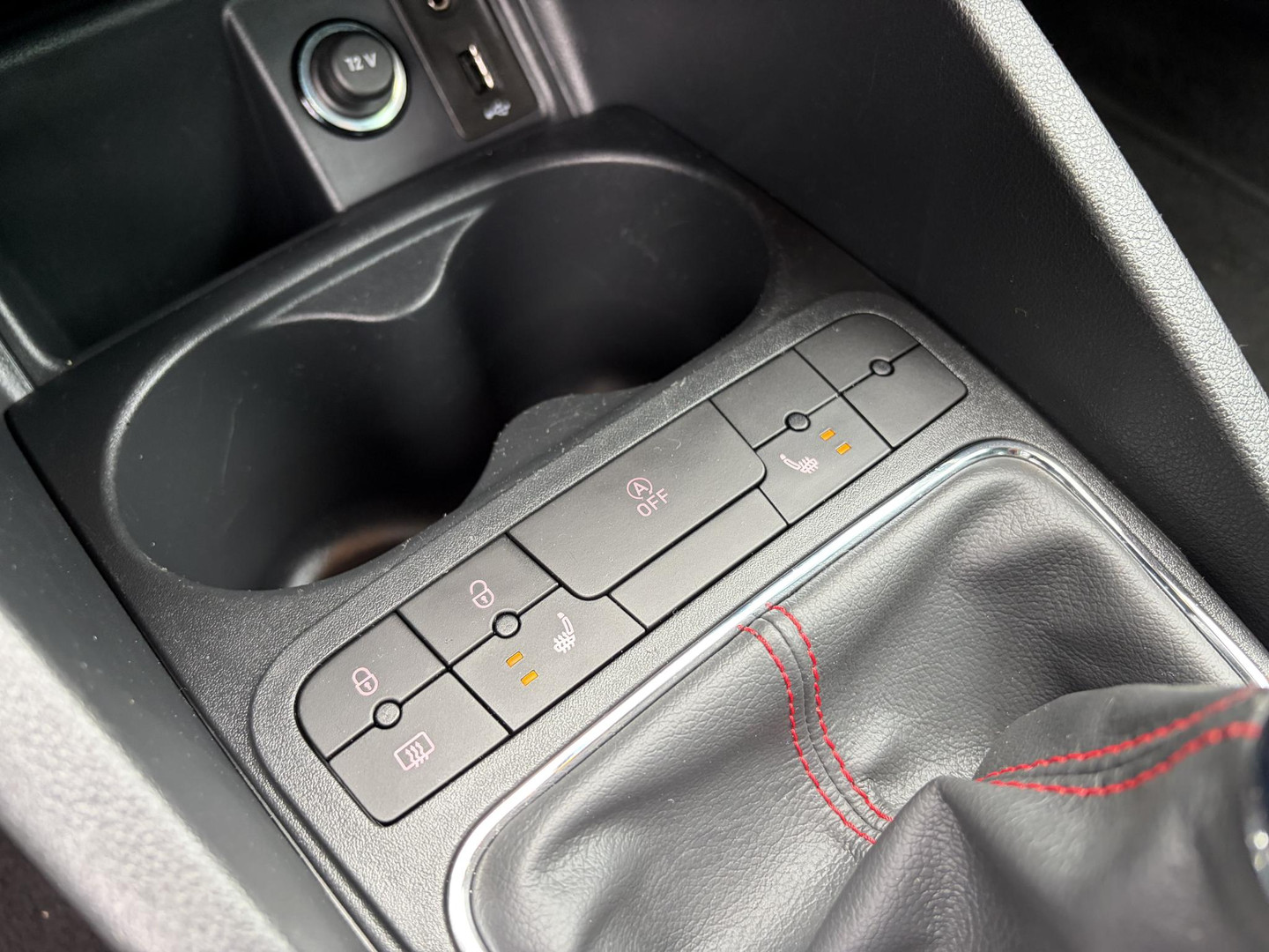 SEAT SEAT
