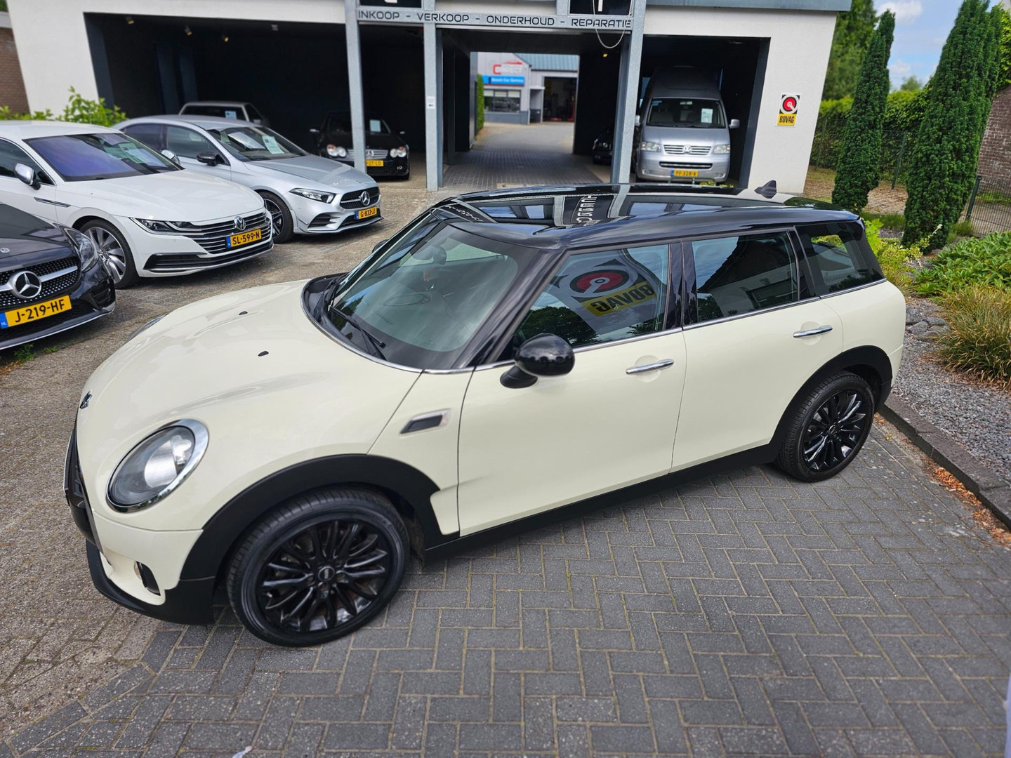 MINI