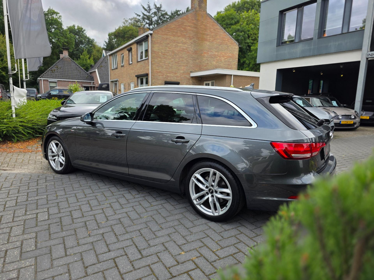 Audi