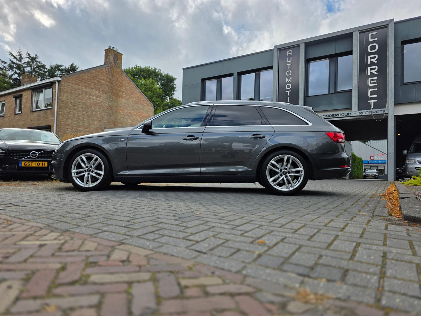 Audi